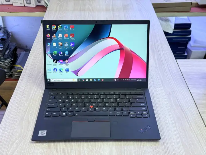 Lenovo Thinkpad X1 Carbon